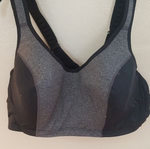 Livi Sport Bra 46D underwire